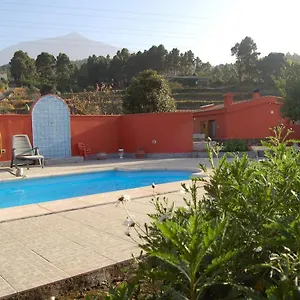 casa-rural-la-casita-del-monte.tenerifehoteles.net/